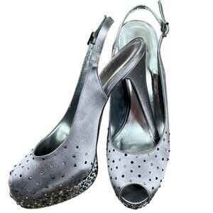 STUART WEITZMAN Crystal Embellished Satin  Slingback Heels Silver Gray 9.5 EUC
